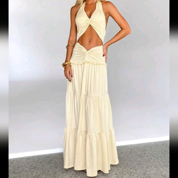 2pcs Set: Solid Color Twist Back Halter Neck Top And Super Long Skirt - Picture 4 of 4